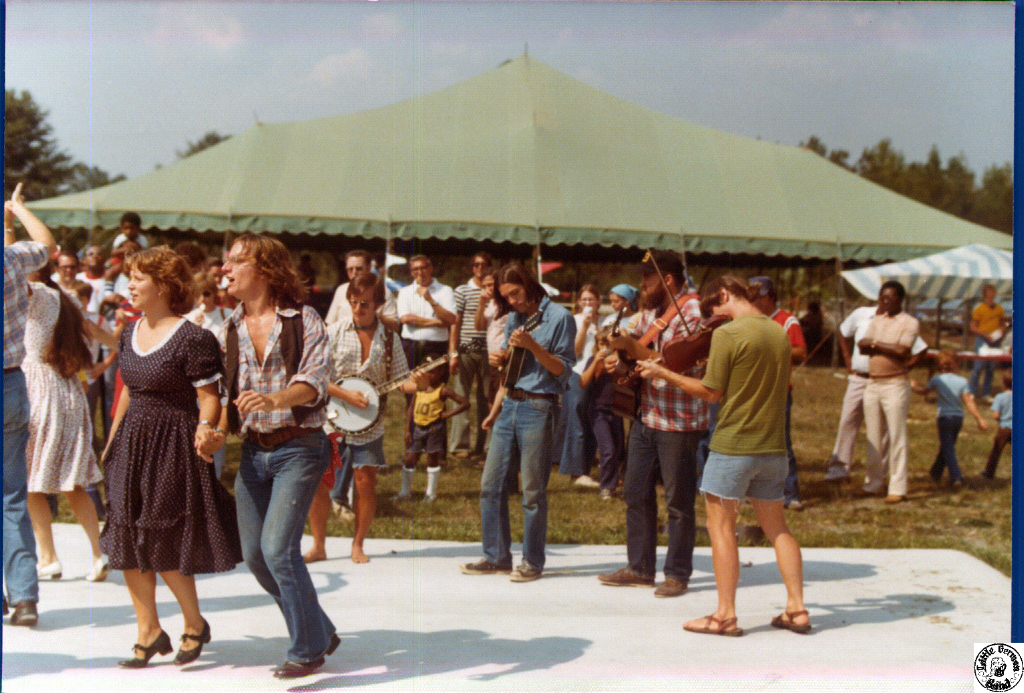 1976 09 19 10 Allied Chem picnic Moncure.jpg